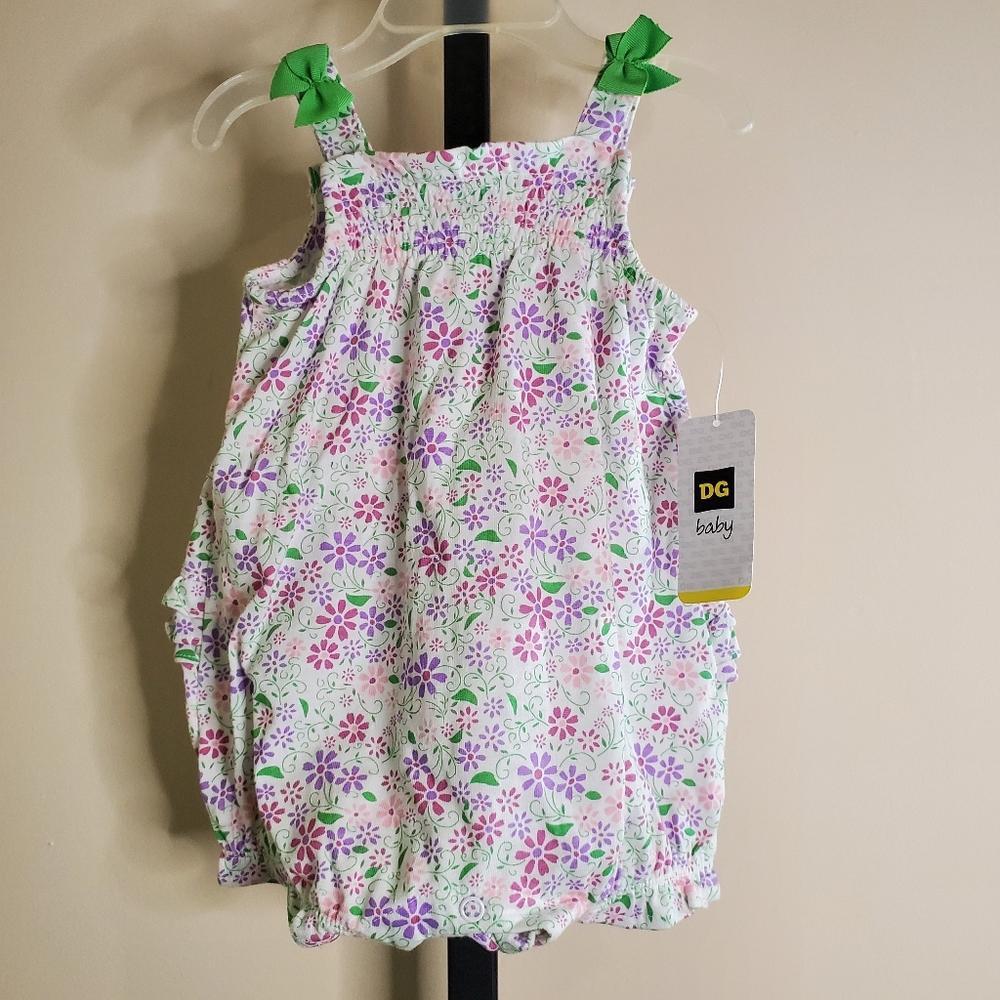 DG Baby Floral Ruffle Bottom Bodysuit